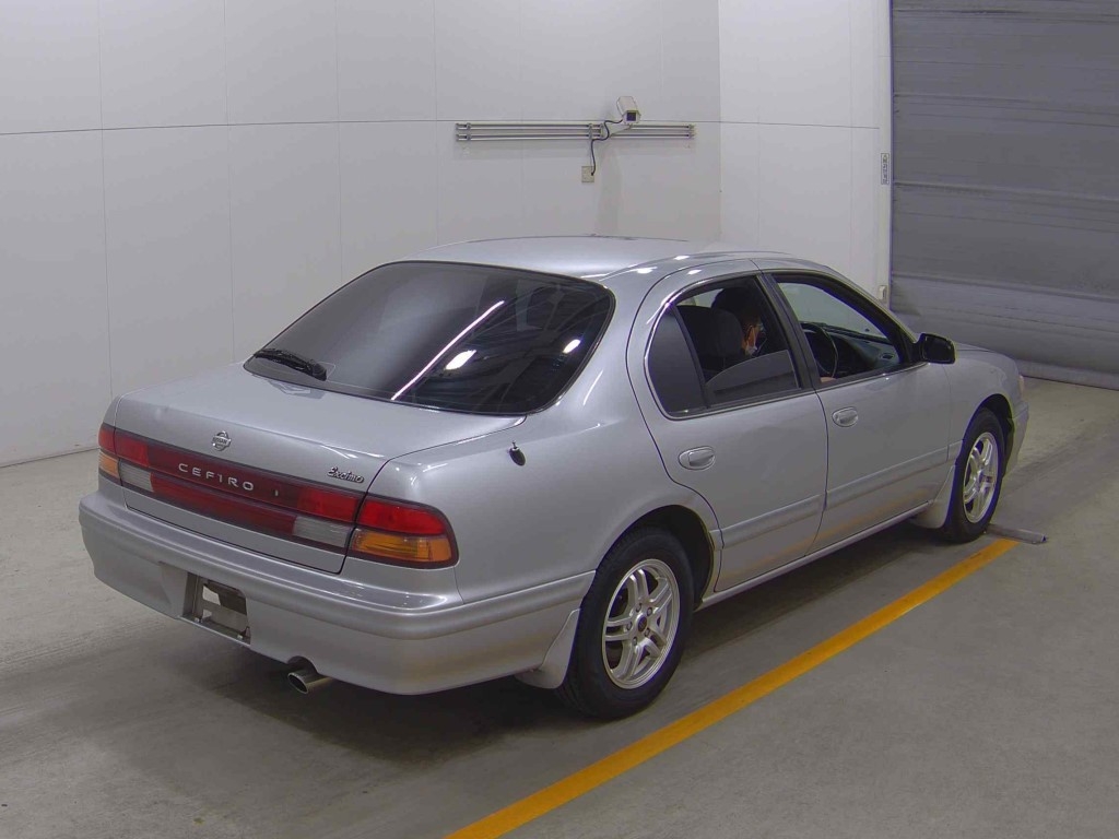 NISSAN CEFIRO
