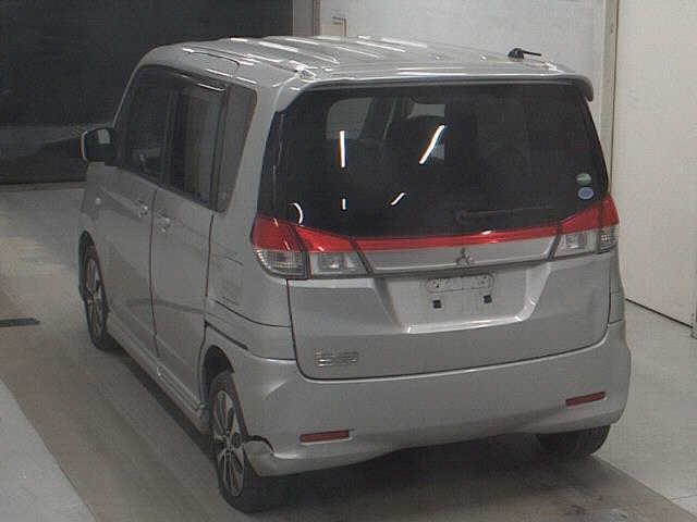 MITSUBISHI DELICA D:2
