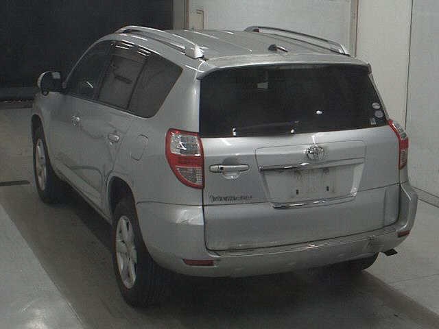 TOYOTA VANGUARD