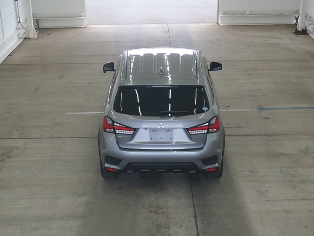 MITSUBISHI RVR