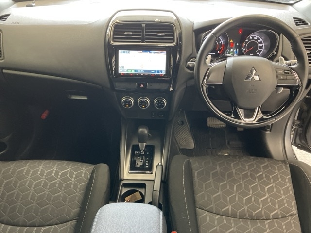 MITSUBISHI RVR