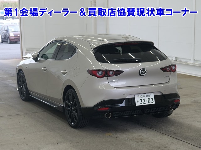 MAZDA MAZDA3