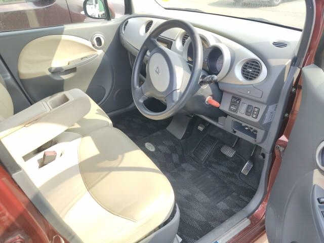 DAIHATSU MOVE LATTE