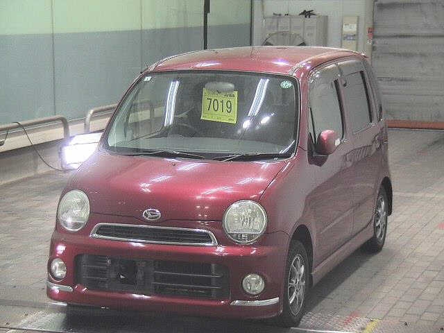 DAIHATSU MOVE LATTE