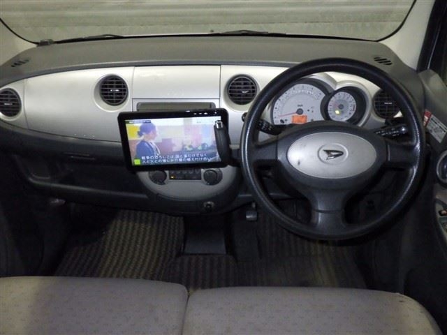 DAIHATSU MOVE LATTE