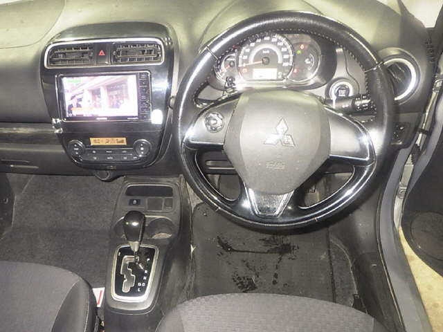 MITSUBISHI MIRAGE