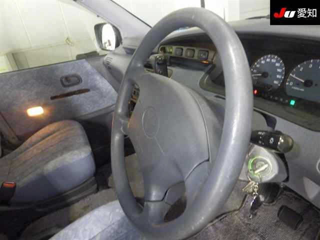 TOYOTA LITE ACE NOAH