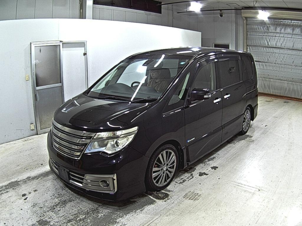 NISSAN SERENA