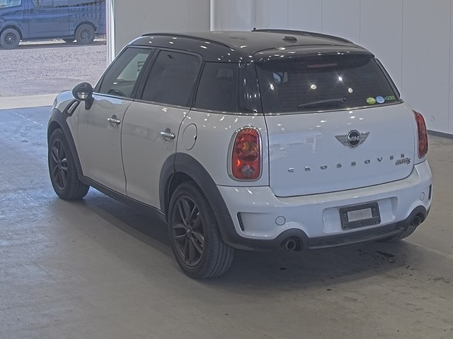 MINI CROSSOVER