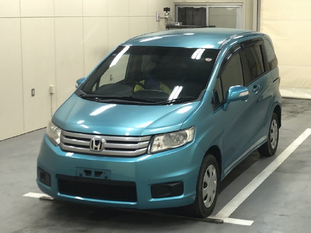 HONDA FREED SPIKE