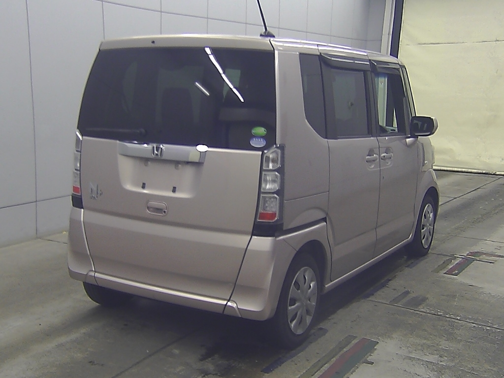 HONDA N-BOX+