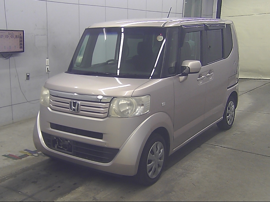 HONDA N-BOX+