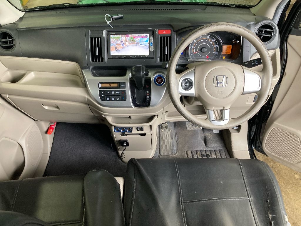 HONDA N-WGN