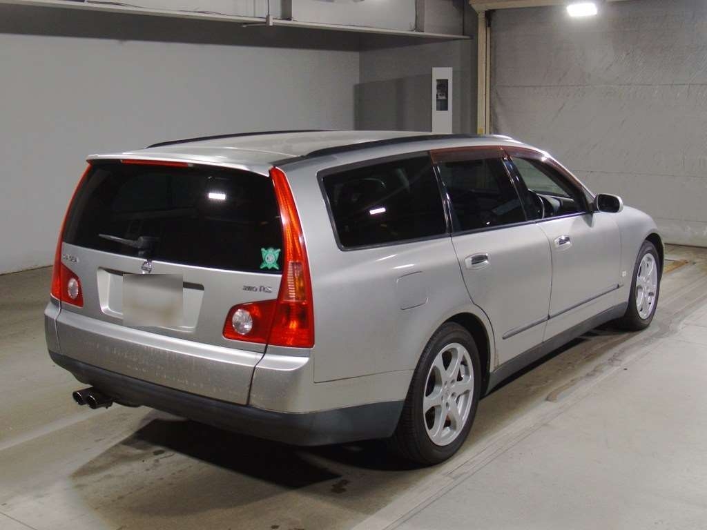 NISSAN STAGEA