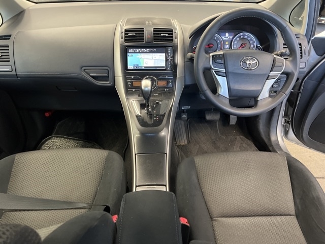 TOYOTA BLADE