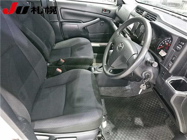 MAZDA FAMILIA