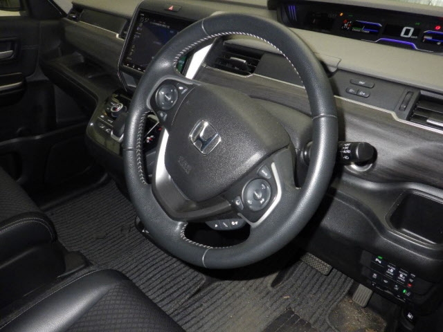 HONDA FREED+