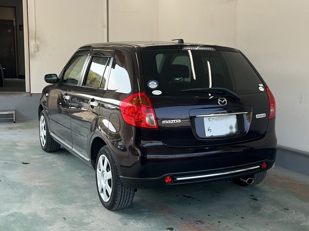 MAZDA VERISA