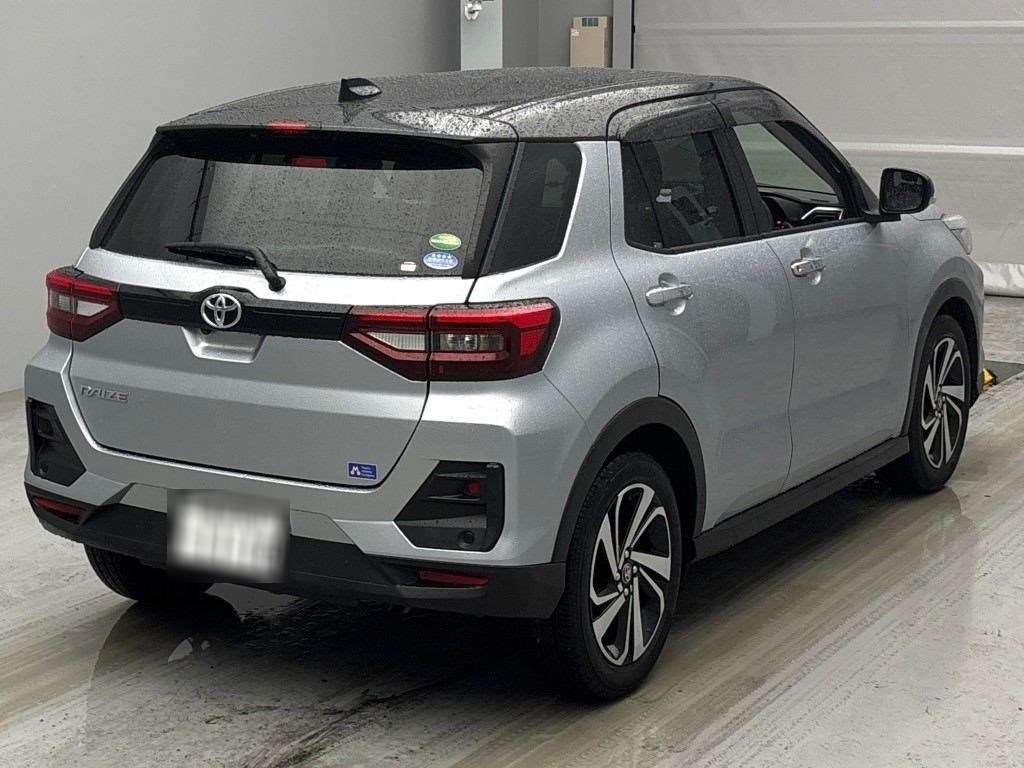 TOYOTA RAIZE