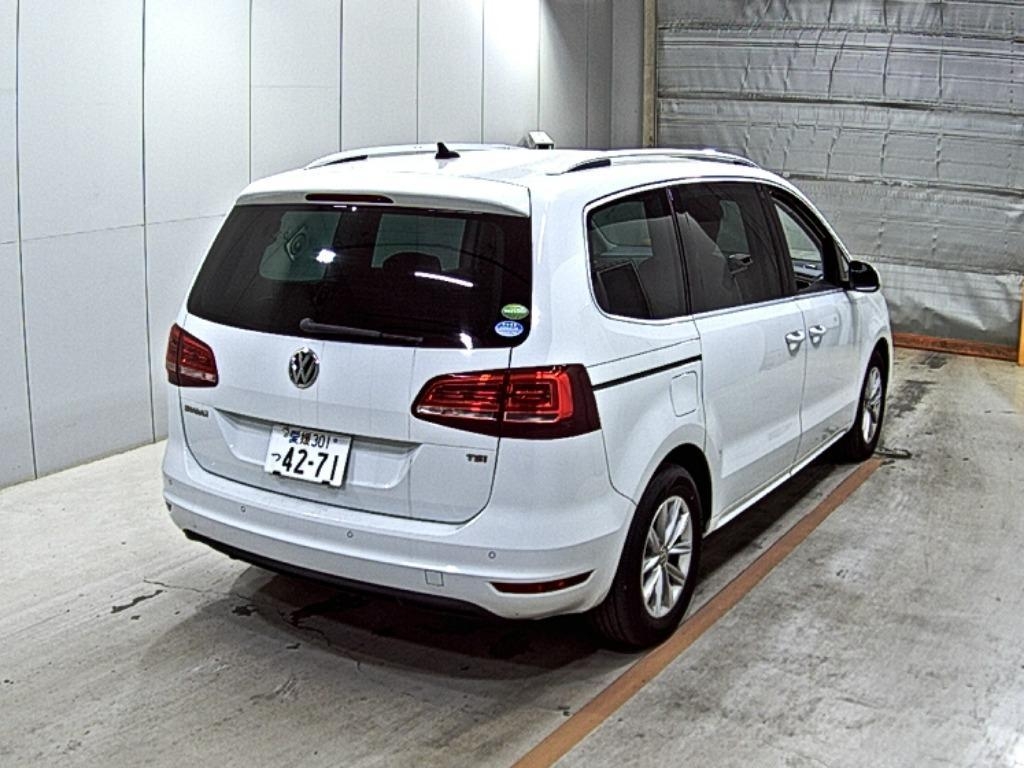 VOLKSWAGEN SHARAN