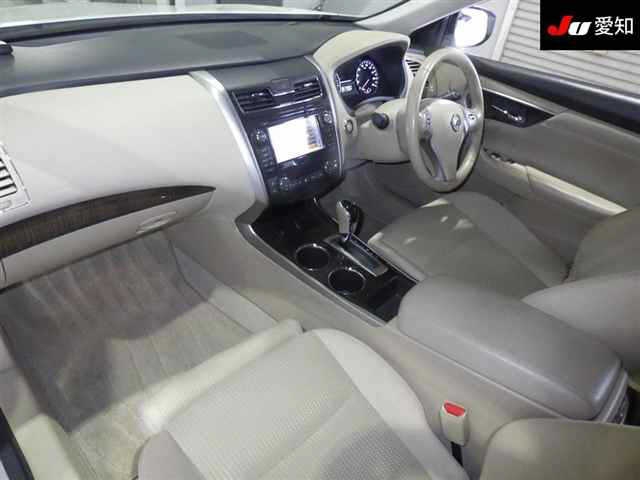 NISSAN TEANA