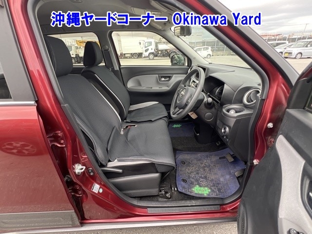 DAIHATSU CAST