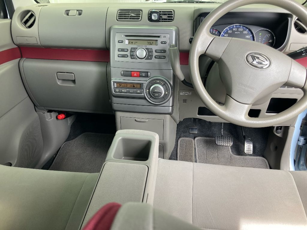 DAIHATSU MOVE CONTE