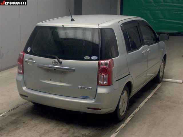 TOYOTA RAUM