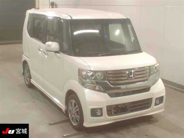 HONDA N-BOX
