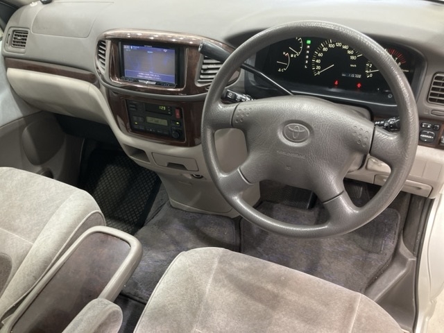 TOYOTA REGIUS