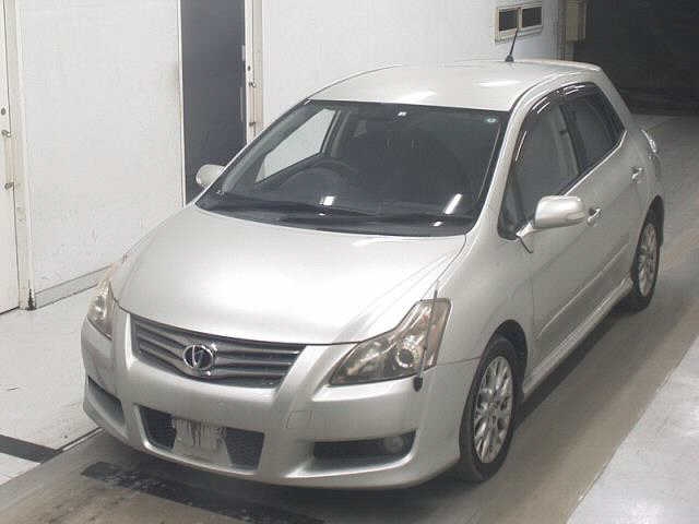 TOYOTA BLADE