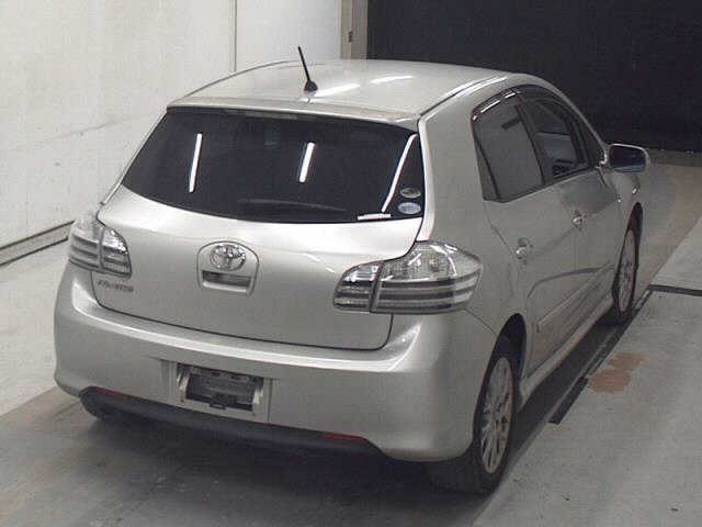 TOYOTA BLADE