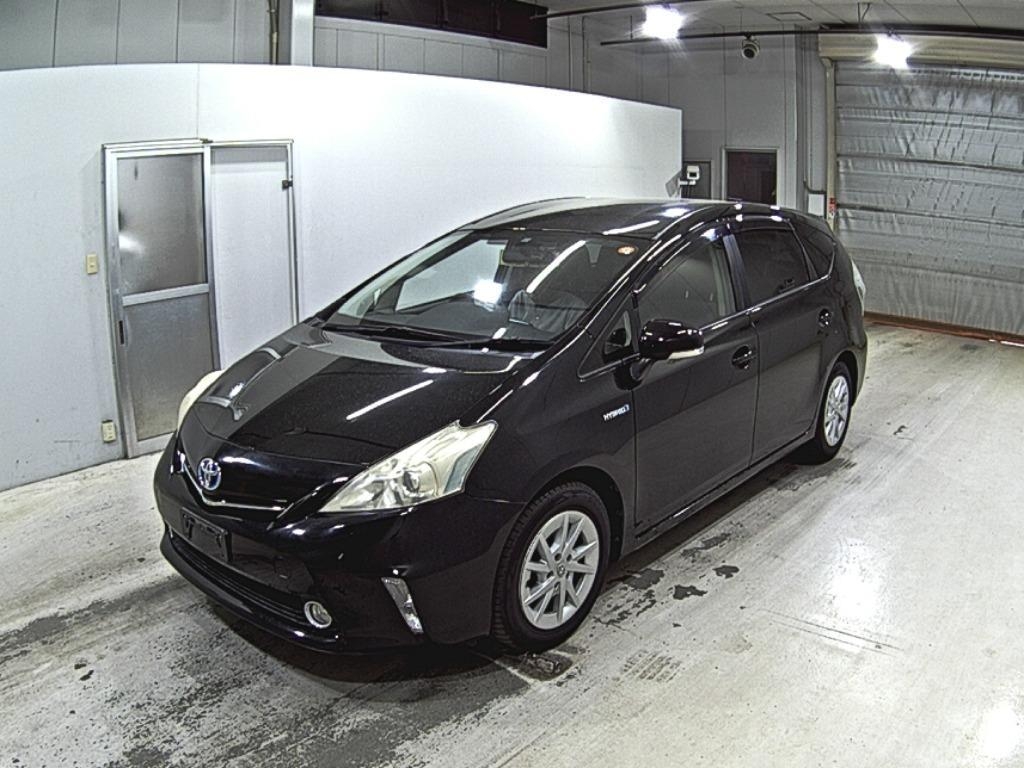 TOYOTA PRIUS ALPHA