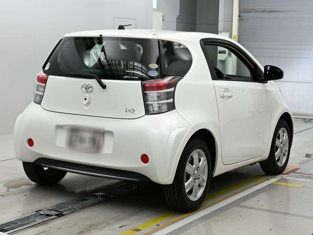 TOYOTA IQ