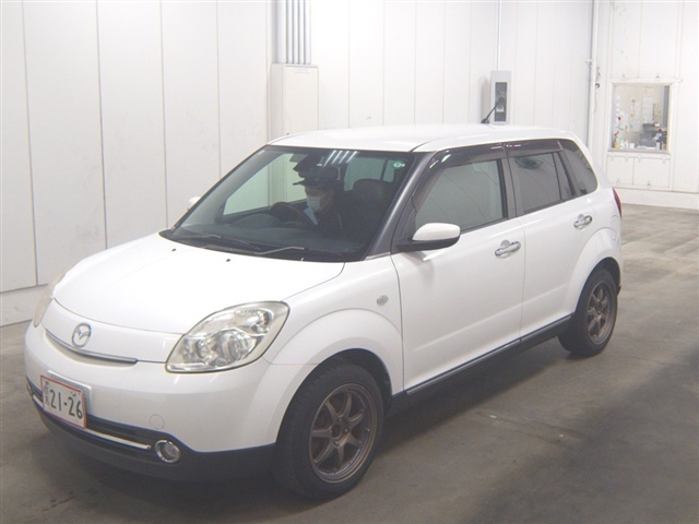 MAZDA VERISA