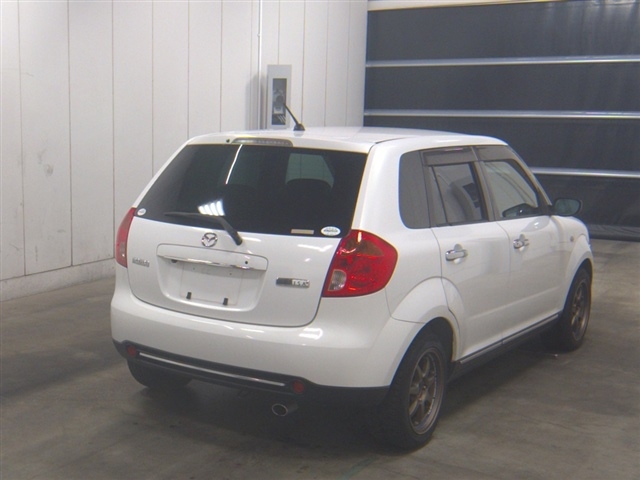 MAZDA VERISA