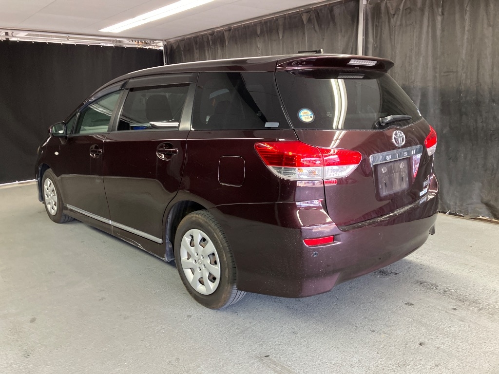 TOYOTA WISH