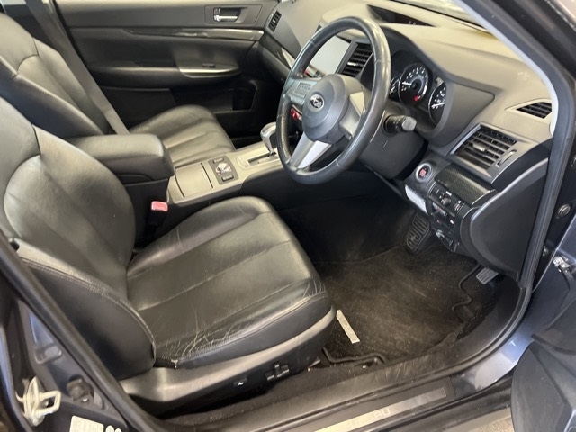 SUBARU OUTBACK