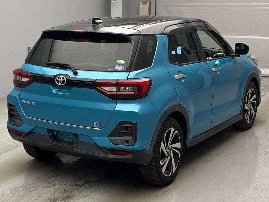 TOYOTA RAIZE