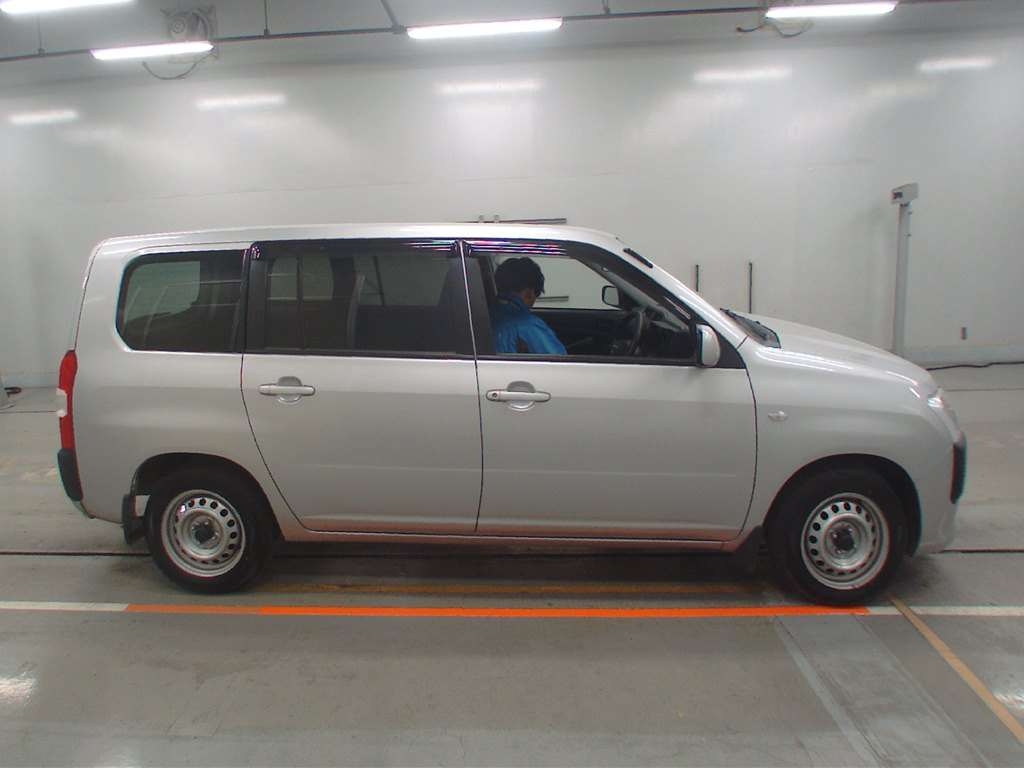 MAZDA FAMILIA