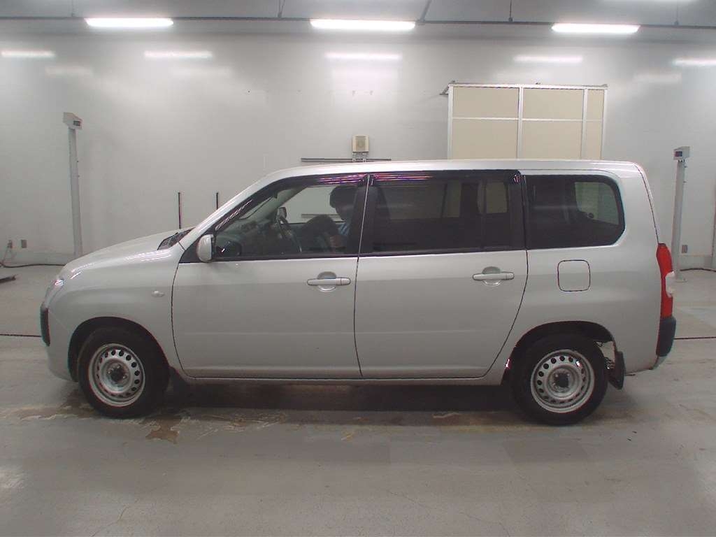 MAZDA FAMILIA