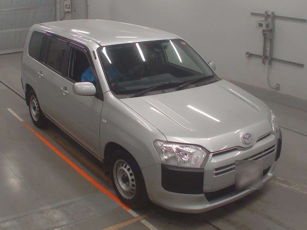 MAZDA FAMILIA