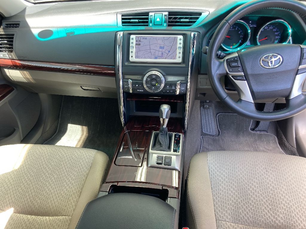 TOYOTA MARK X