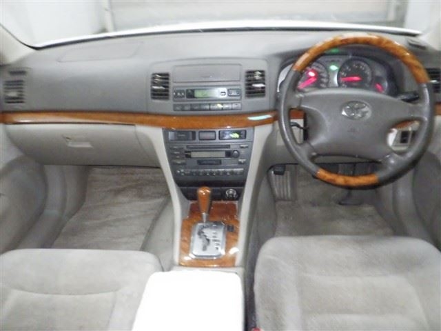 TOYOTA MARK II