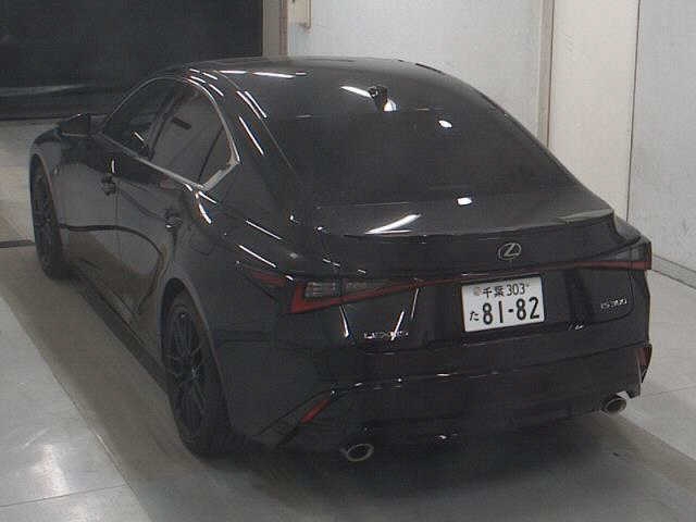 LEXUS IS300