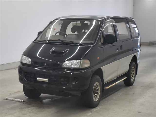 MITSUBISHI DELICA