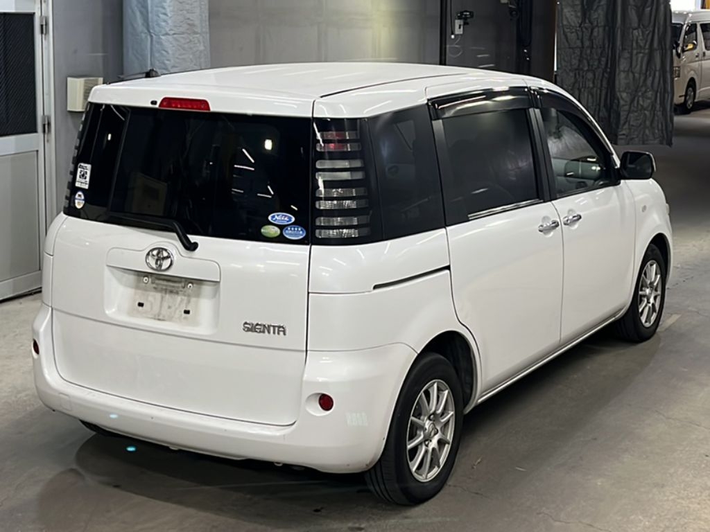 TOYOTA SIENTA