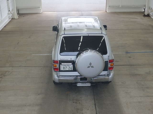 MITSUBISHI PAJERO