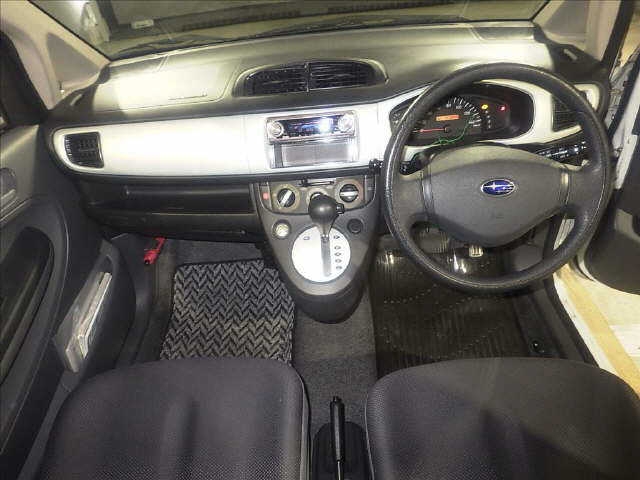 SUBARU R2