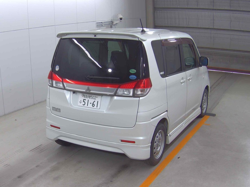 MITSUBISHI DELICA D:2